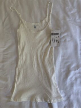 NWT! Brandy Melville White Lace Edge Layering Tank Top